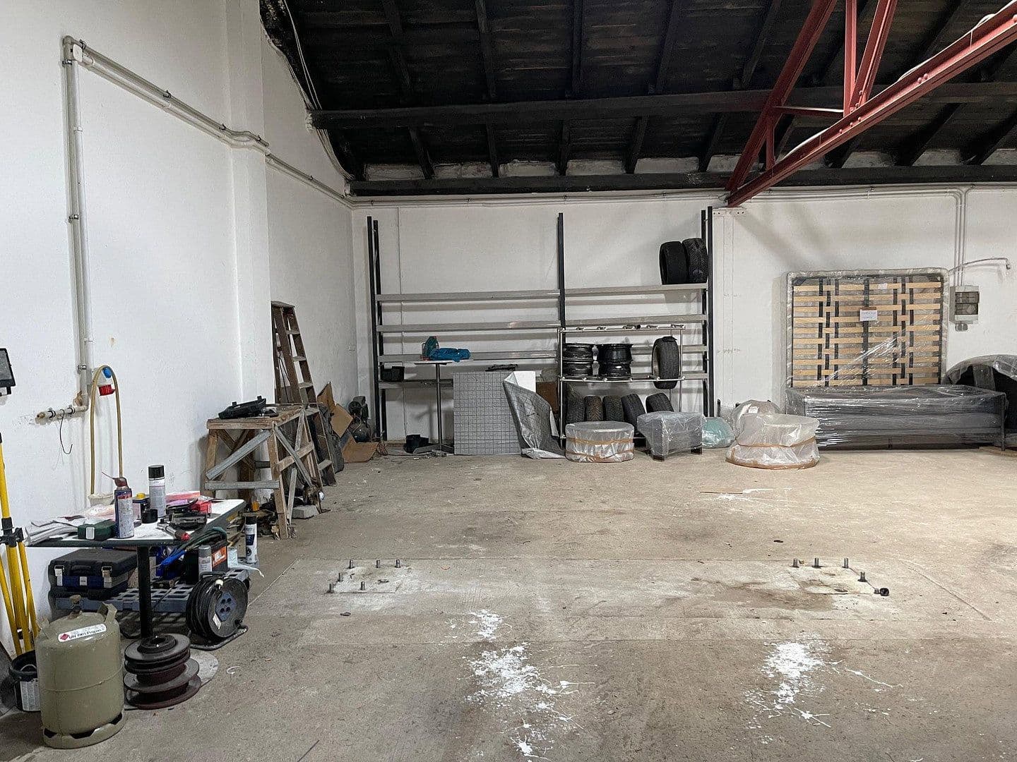 Predaj nebytového priestoru 1.450 m², Eberswalde, Brandenbursko Predaj nebytového priestoru 1.450 m², Eberswalde, Brandenbursko