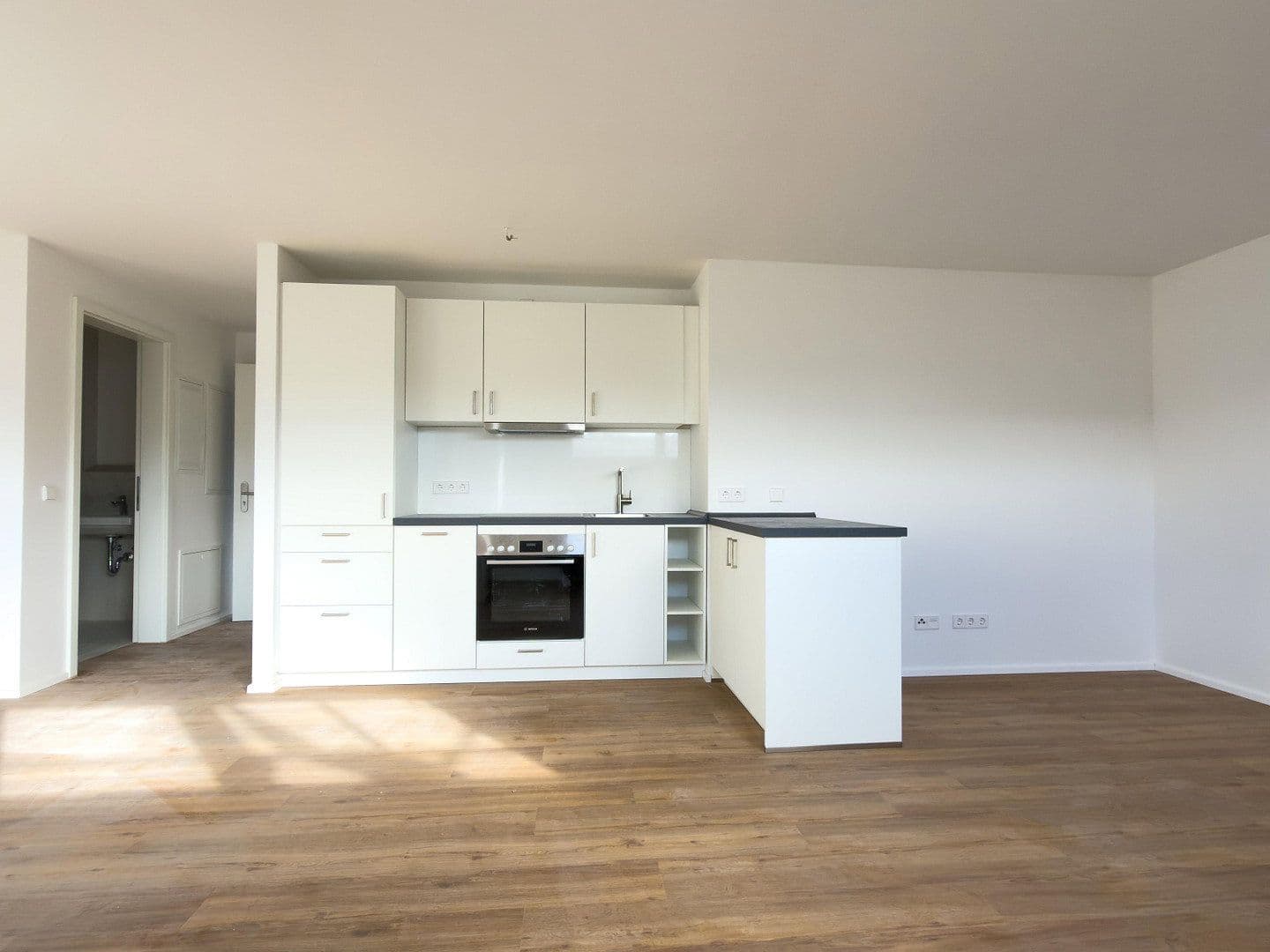 Prenájom bytu 2-izbový 51 m², Gerlingen, Bádensko-Wurttembersko Prenájom bytu 2-izbový 51 m², Gerlingen, Bádensko-Wurttembersko