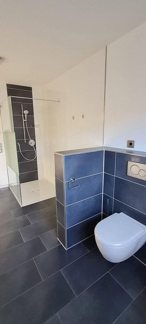 Predaj domu 124 m², pozemek 426 m², Spatzenwiesenweg 5, Schmitten im Taunus, Hesensko Predaj domu 124 m², pozemek 426 m², Spatzenwiesenweg 5, Schmitten im Taunus, Hesensko