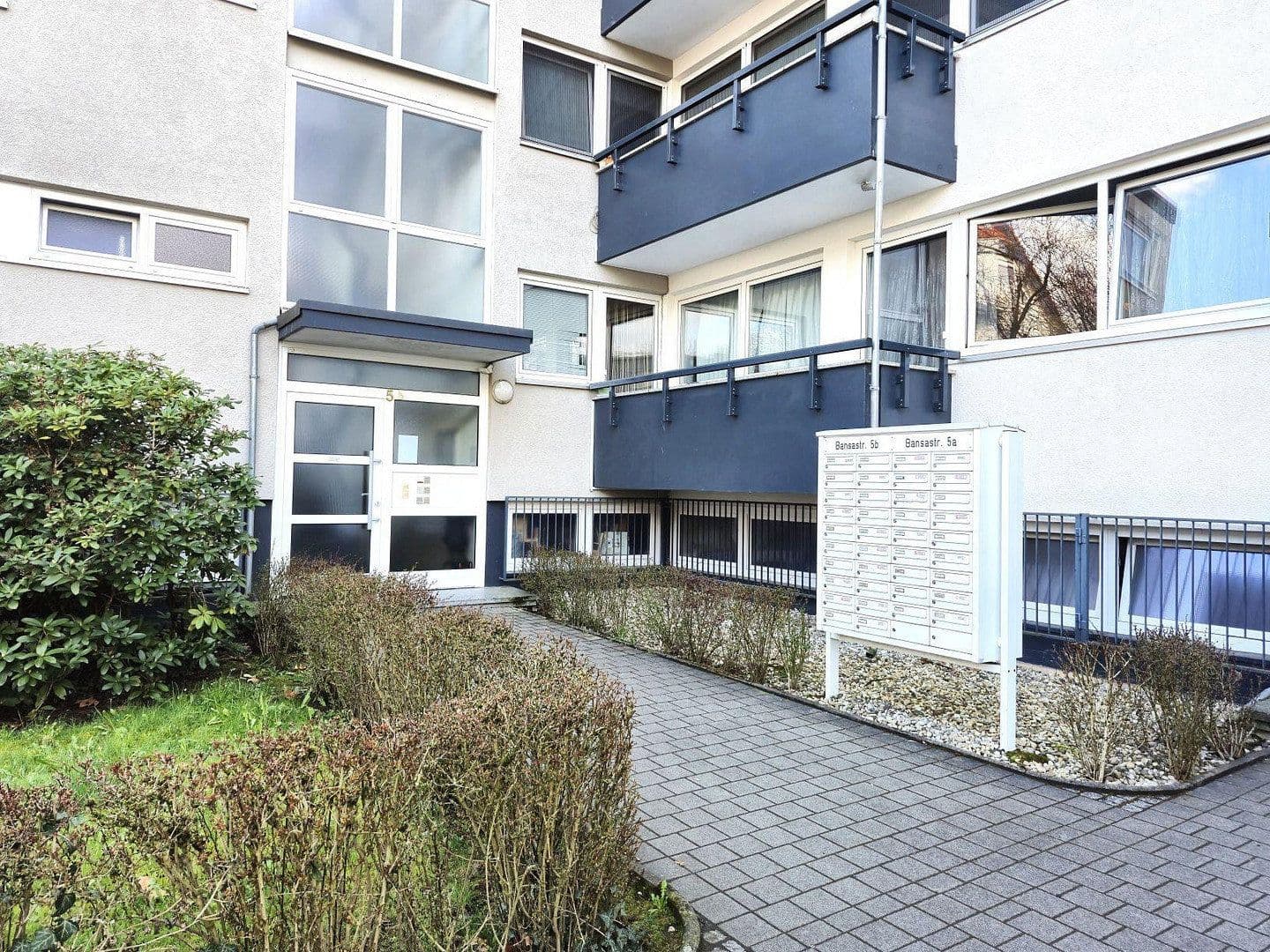 Prenájom bytu 2-izbový 49 m², Bansastraße 5, Neu-Isenburg, Hesensko Prenájom bytu 2-izbový 49 m², Bansastraße 5, Neu-Isenburg, Hesensko