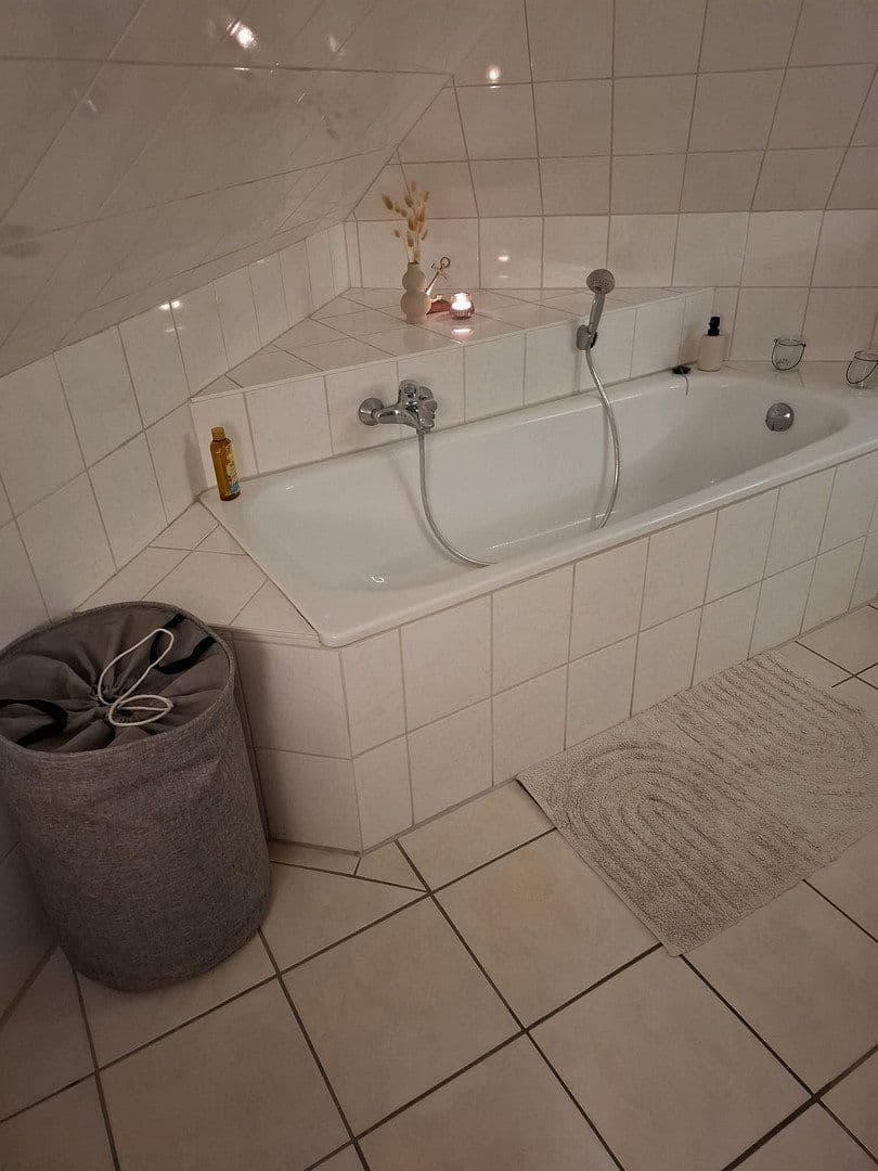 Predaj domu 160 m², pozemek 600 m², Hauptstraße, Bebensee, Šlezvicko-Holštajnsko Predaj domu 160 m², pozemek 600 m², Hauptstraße, Bebensee, Šlezvicko-Holštajnsko