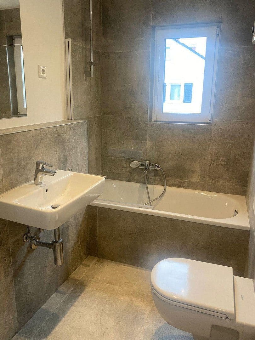 Predaj bytu 2-izbový 68 m², Neu-Isenburg, Hesensko Predaj bytu 2-izbový 68 m², Neu-Isenburg, Hesensko