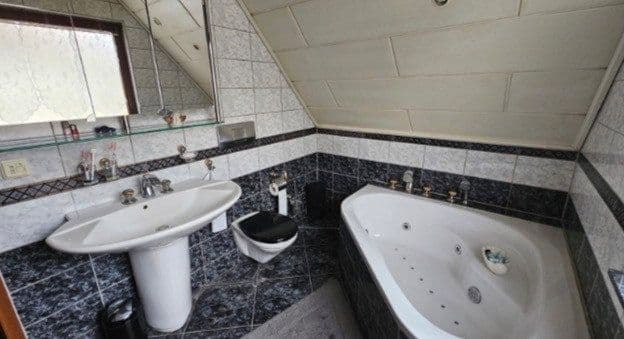 Predaj domu 107 m², pozemek 411 m², Soldiner Straße 32, Berlin, Berlín Predaj domu 107 m², pozemek 411 m², Soldiner Straße 32, Berlin, Berlín