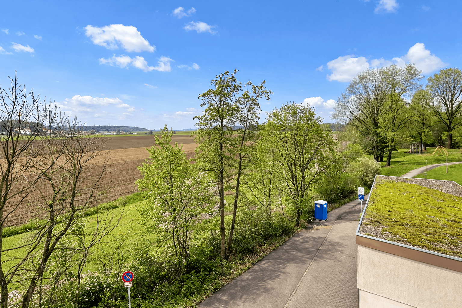 Prenájom bytu 3-izbový 90 m², Berliner Ring 48, Backnang, Bádensko-Wurttembersko Prenájom bytu 3-izbový 90 m², Berliner Ring 48, Backnang, Bádensko-Wurttembersko