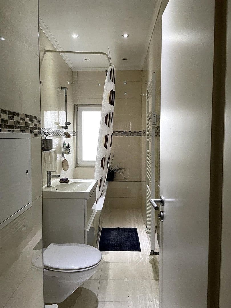 Predaj bytu 2-izbový 46 m², berlin, Berlín Predaj bytu 2-izbový 46 m², berlin, Berlín
