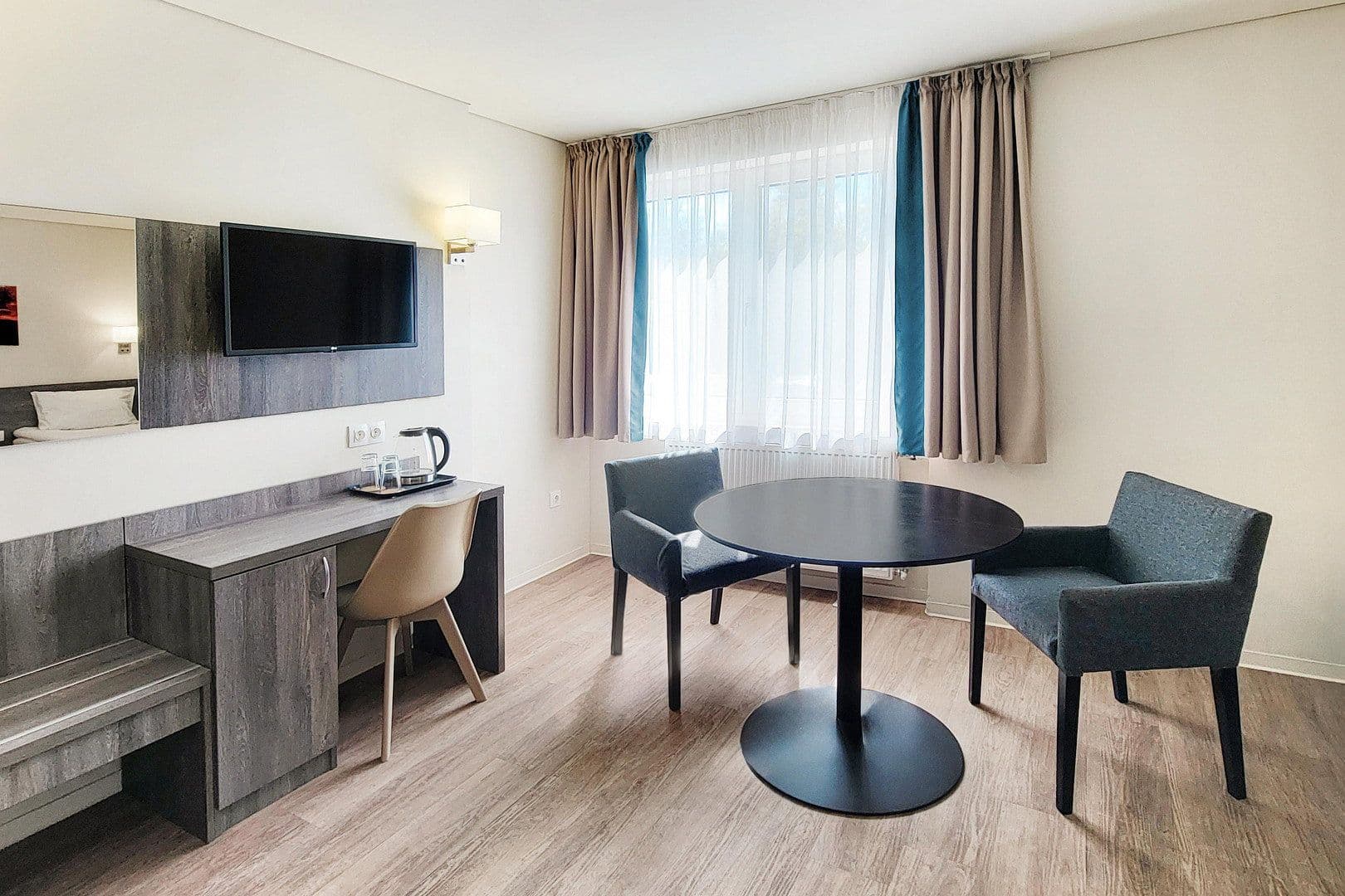 Prenájom bytu 1-izbový 25 m², Neben dem Mühlweg 12, Bischofsheim, Hesensko Prenájom bytu 1-izbový 25 m², Neben dem Mühlweg 12, Bischofsheim, Hesensko