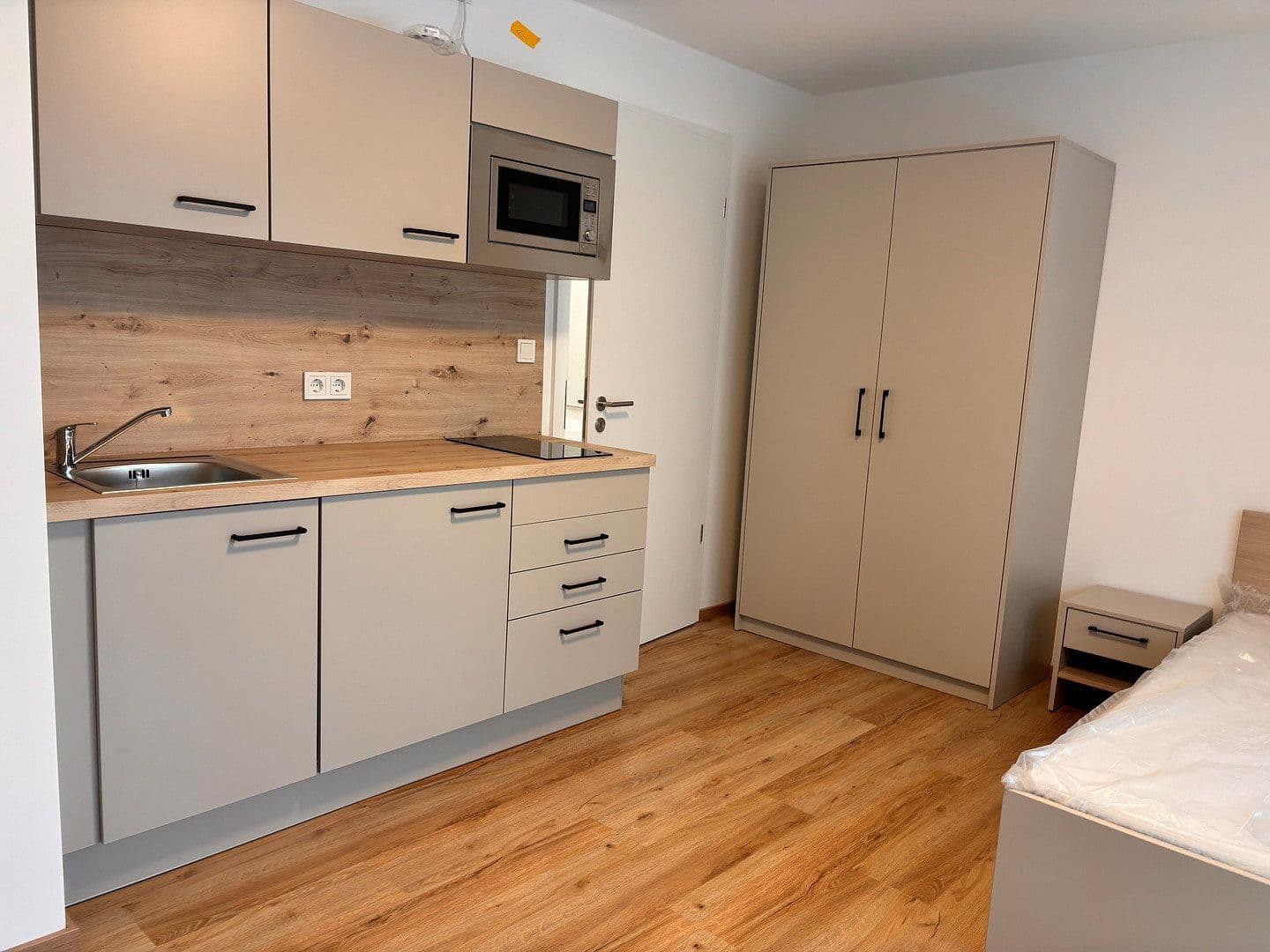 Prenájom bytu 1-izbový 27 m², Deggendorf, Bavorsko Prenájom bytu 1-izbový 27 m², Deggendorf, Bavorsko