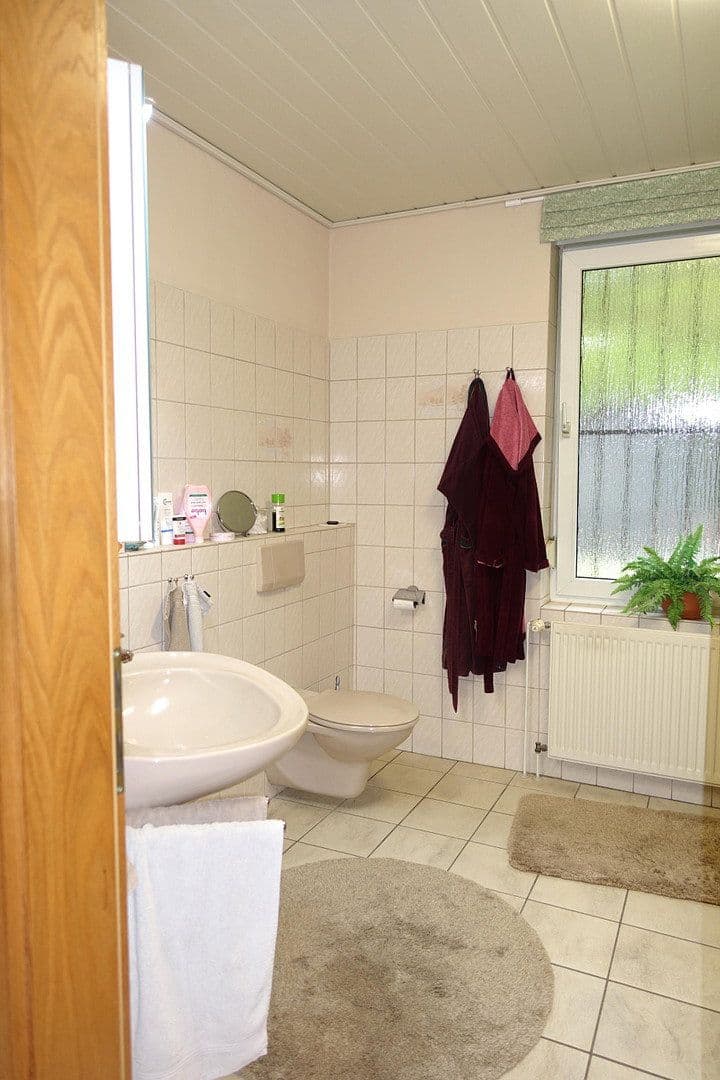 Predaj domu 143 m², pozemek 1.200 m², Ameisenweg 15, Handeloh, Dolné Sasko Predaj domu 143 m², pozemek 1.200 m², Ameisenweg 15, Handeloh, Dolné Sasko
