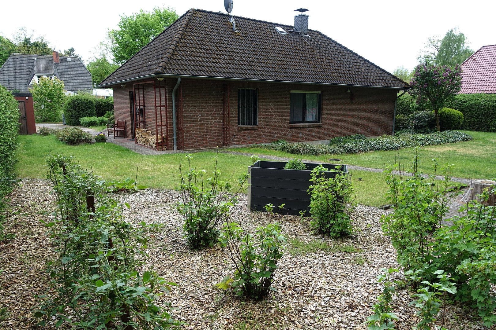 Predaj domu 143 m², pozemek 1.200 m², Ameisenweg 15, Handeloh, Dolné Sasko Predaj domu 143 m², pozemek 1.200 m², Ameisenweg 15, Handeloh, Dolné Sasko