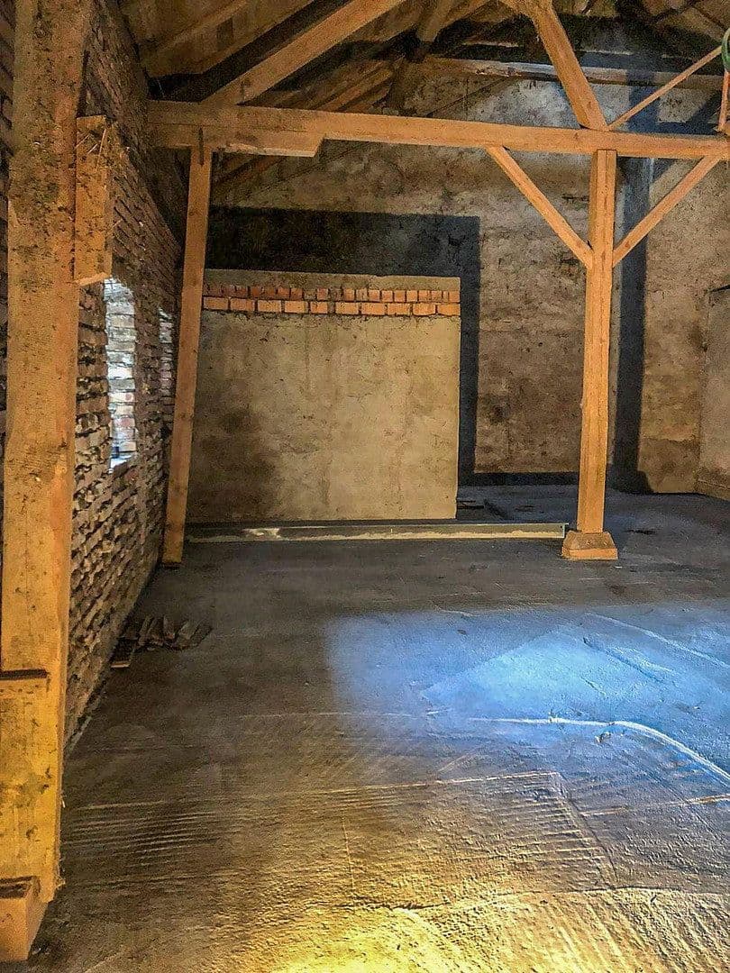 Prenájom garáže 228 m², Vogtareuth, Bavorsko Prenájom garáže 228 m², Vogtareuth, Bavorsko