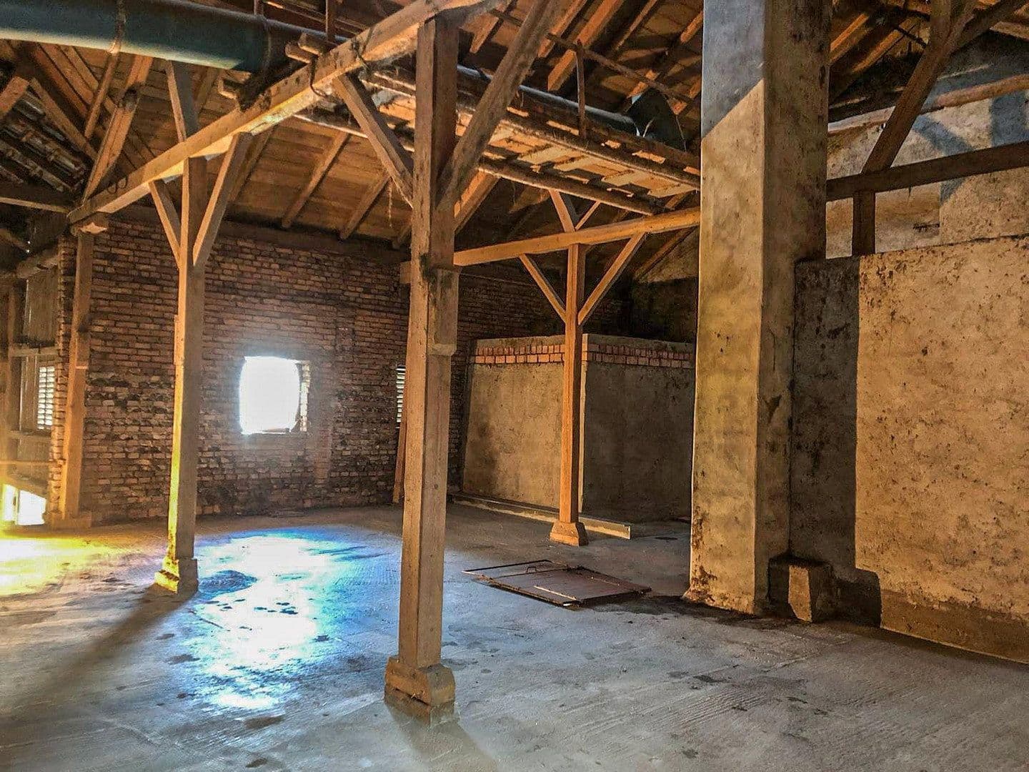 Prenájom garáže 228 m², Vogtareuth, Bavorsko Prenájom garáže 228 m², Vogtareuth, Bavorsko