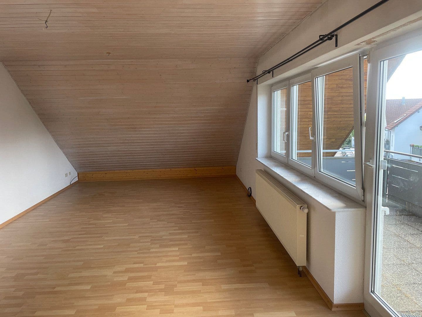 Prenájom bytu 2-izbový 62 m², Heidestraße 14, Friolzheim, Bádensko-Wurttembersko Prenájom bytu 2-izbový 62 m², Heidestraße 14, Friolzheim, Bádensko-Wurttembersko