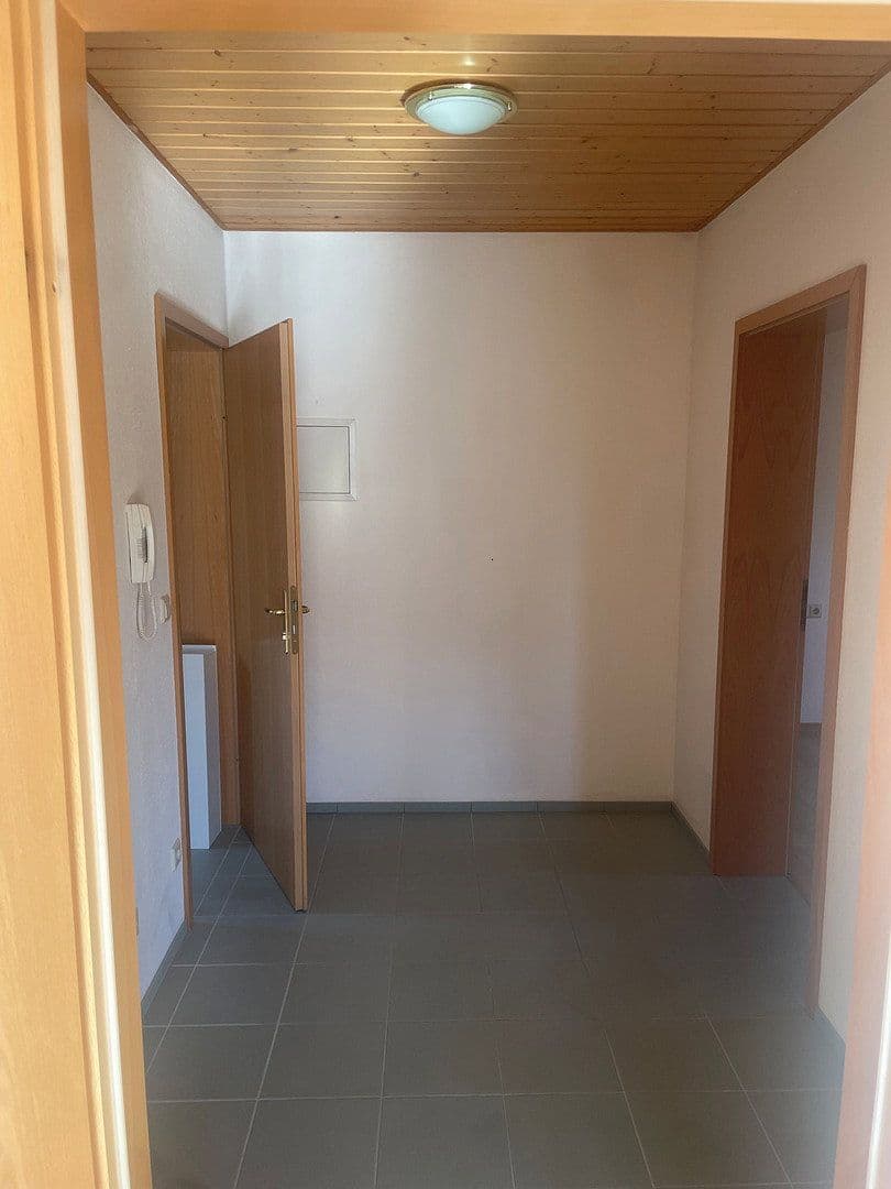 Prenájom bytu 2-izbový 62 m², Heidestraße 14, Friolzheim, Bádensko-Wurttembersko Prenájom bytu 2-izbový 62 m², Heidestraße 14, Friolzheim, Bádensko-Wurttembersko