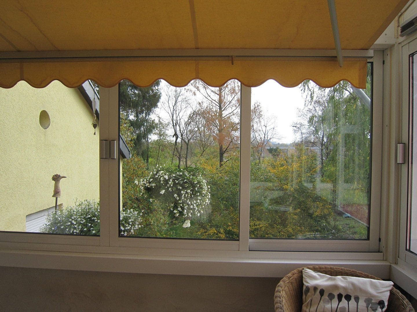 Prenájom bytu 3-izbový 84 m², Saarlouis, Sársko Prenájom bytu 3-izbový 84 m², Saarlouis, Sársko