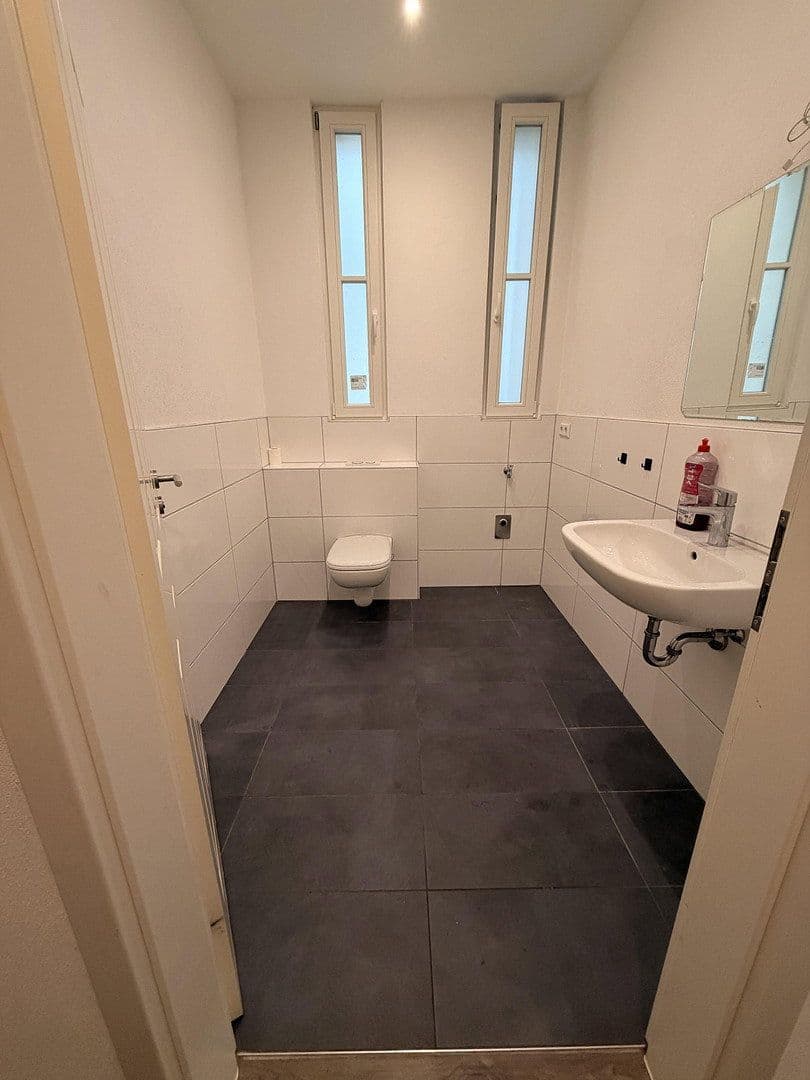 Prenájom bytu 2-izbový 52 m², Pforzheim, Bádensko-Wurttembersko Prenájom bytu 2-izbový 52 m², Pforzheim, Bádensko-Wurttembersko