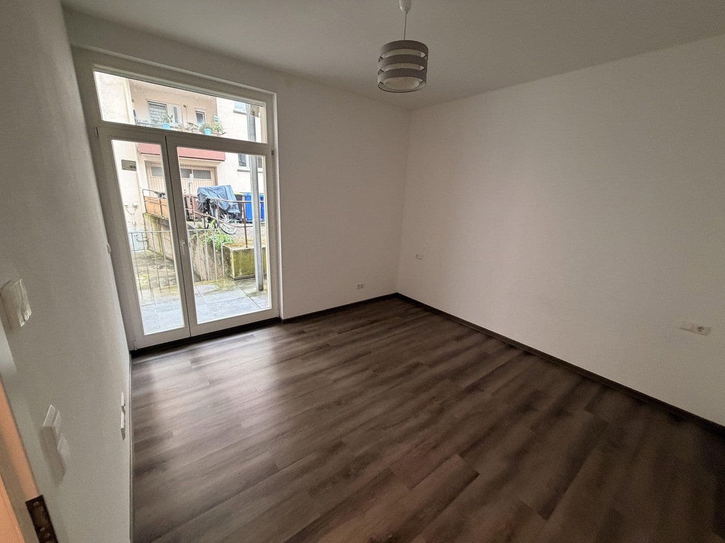 Prenájom bytu 2-izbový 52 m², Pforzheim, Bádensko-Wurttembersko Prenájom bytu 2-izbový 52 m², Pforzheim, Bádensko-Wurttembersko