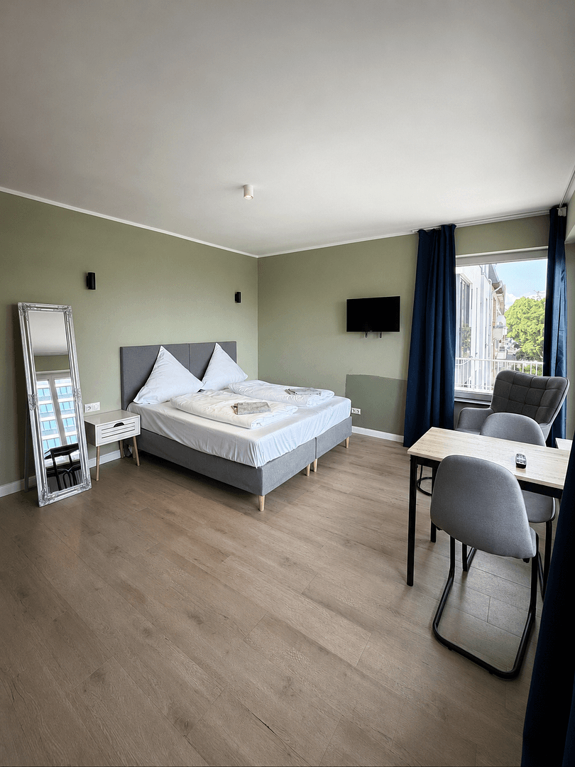 Prenájom bytu 1-izbový 36 m², Oberaltenallee 18, Hamburg, Hamburg Prenájom bytu 1-izbový 36 m², Oberaltenallee 18, Hamburg, Hamburg