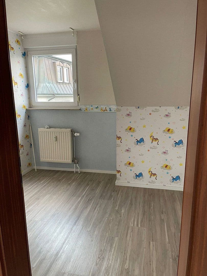 Predaj domu 232 m², pozemek 319 m², Wiesbaden, Hesensko Predaj domu 232 m², pozemek 319 m², Wiesbaden, Hesensko