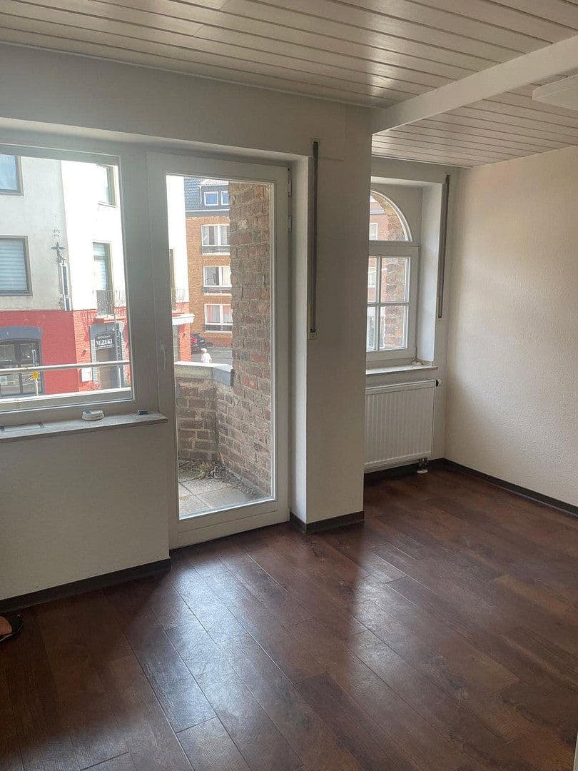 Predaj kancelárie 174 m², Große Rurstraße 88, Jülich, Severné Porýnie - Westfálsko Predaj kancelárie 174 m², Große Rurstraße 88, Jülich, Severné Porýnie - Westfálsko