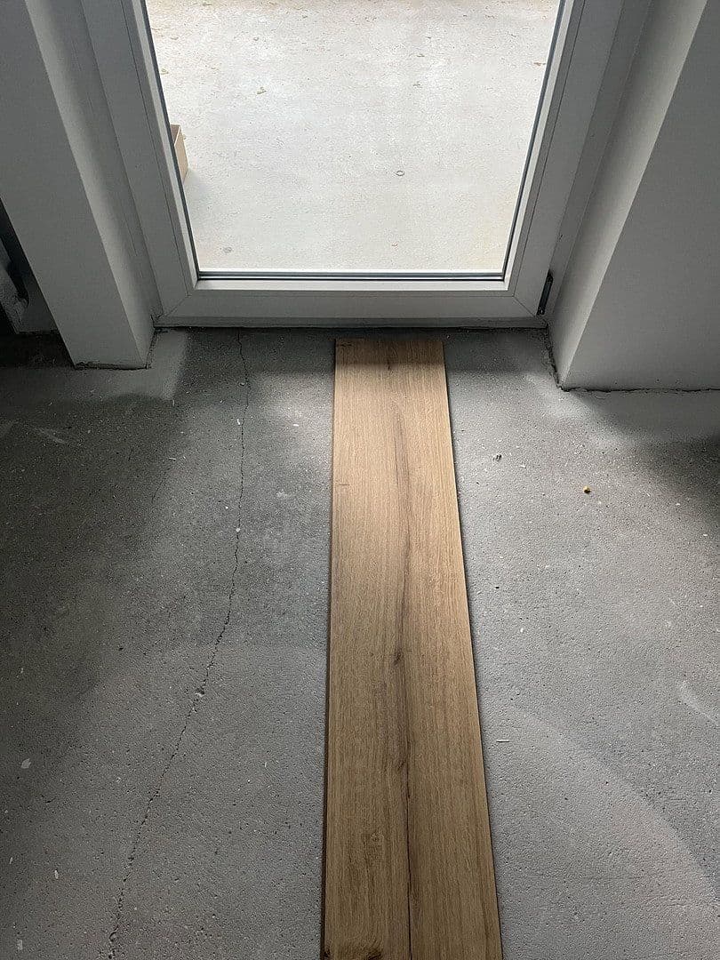 Prenájom bytu 4-izbový 97 m², Vaterstetten, Bavorsko Prenájom bytu 4-izbový 97 m², Vaterstetten, Bavorsko