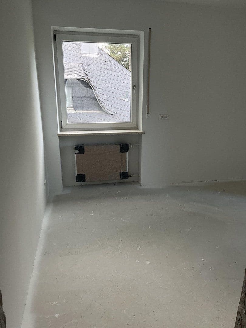 Prenájom bytu 4-izbový 97 m², Vaterstetten, Bavorsko Prenájom bytu 4-izbový 97 m², Vaterstetten, Bavorsko