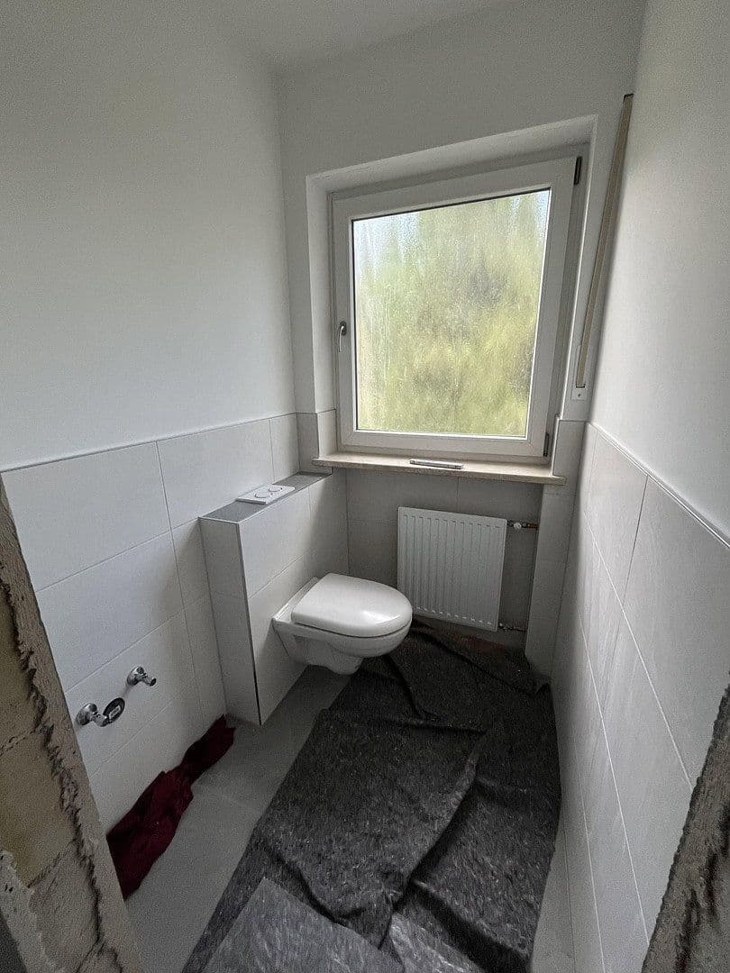Prenájom bytu 4-izbový 97 m², Vaterstetten, Bavorsko Prenájom bytu 4-izbový 97 m², Vaterstetten, Bavorsko