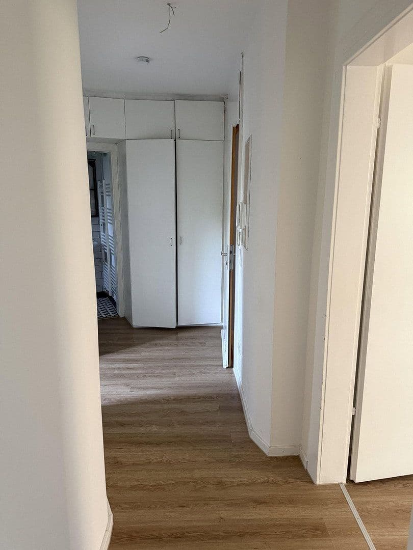 Prenájom bytu 2-izbový 46 m², Paulusstr. 22/1, Stuttgart, Bádensko-Wurttembersko Prenájom bytu 2-izbový 46 m², Paulusstr. 22/1, Stuttgart, Bádensko-Wurttembersko