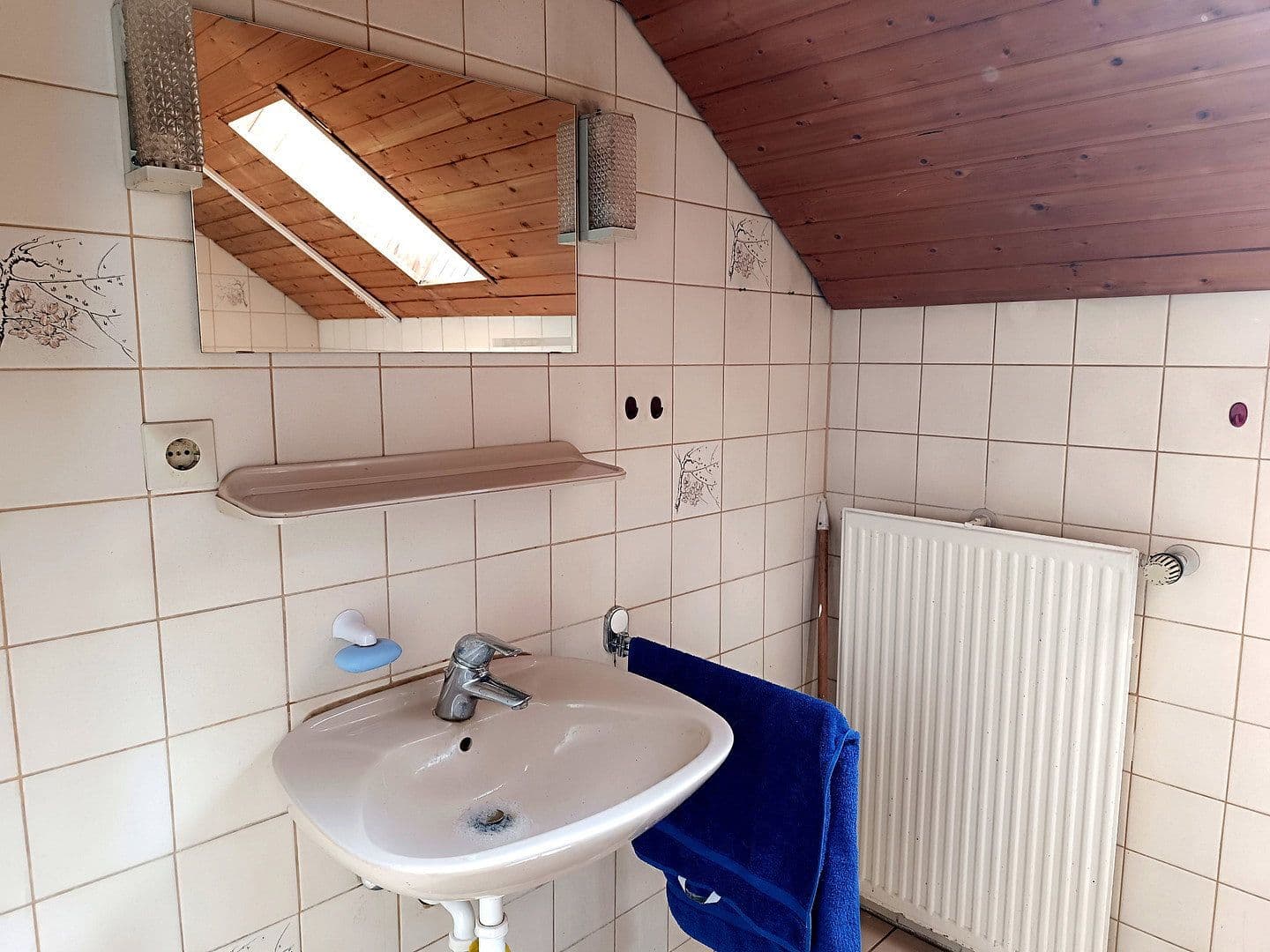 Predaj domu 160 m², pozemek 206 m², Gewerbestraße 98, Gundelfingen, Bádensko-Wurttembersko Predaj domu 160 m², pozemek 206 m², Gewerbestraße 98, Gundelfingen, Bádensko-Wurttembersko