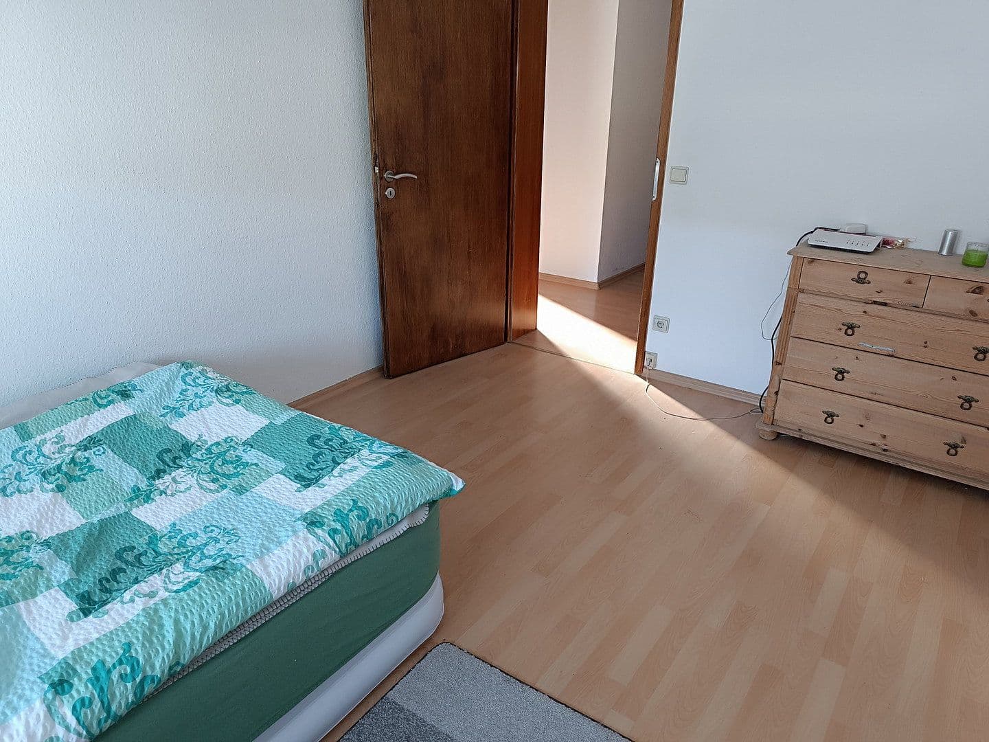 Predaj domu 160 m², pozemek 206 m², Gewerbestraße 98, Gundelfingen, Bádensko-Wurttembersko Predaj domu 160 m², pozemek 206 m², Gewerbestraße 98, Gundelfingen, Bádensko-Wurttembersko