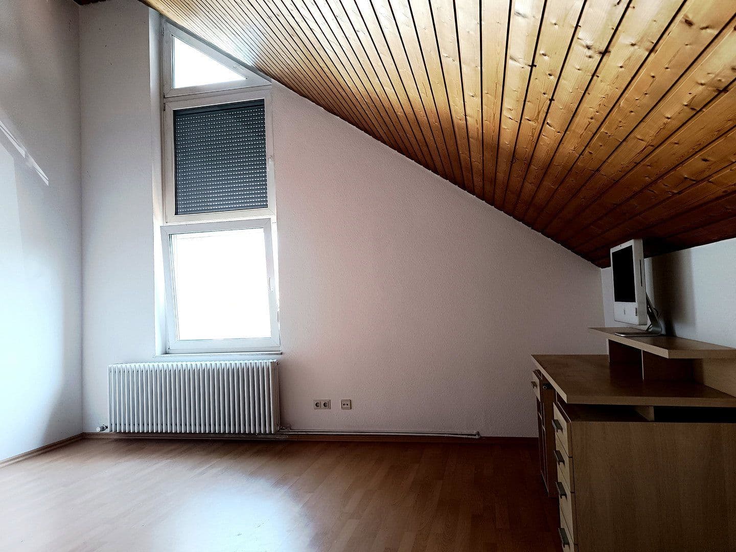 Predaj domu 160 m², pozemek 206 m², Gewerbestraße 98, Gundelfingen, Bádensko-Wurttembersko Predaj domu 160 m², pozemek 206 m², Gewerbestraße 98, Gundelfingen, Bádensko-Wurttembersko