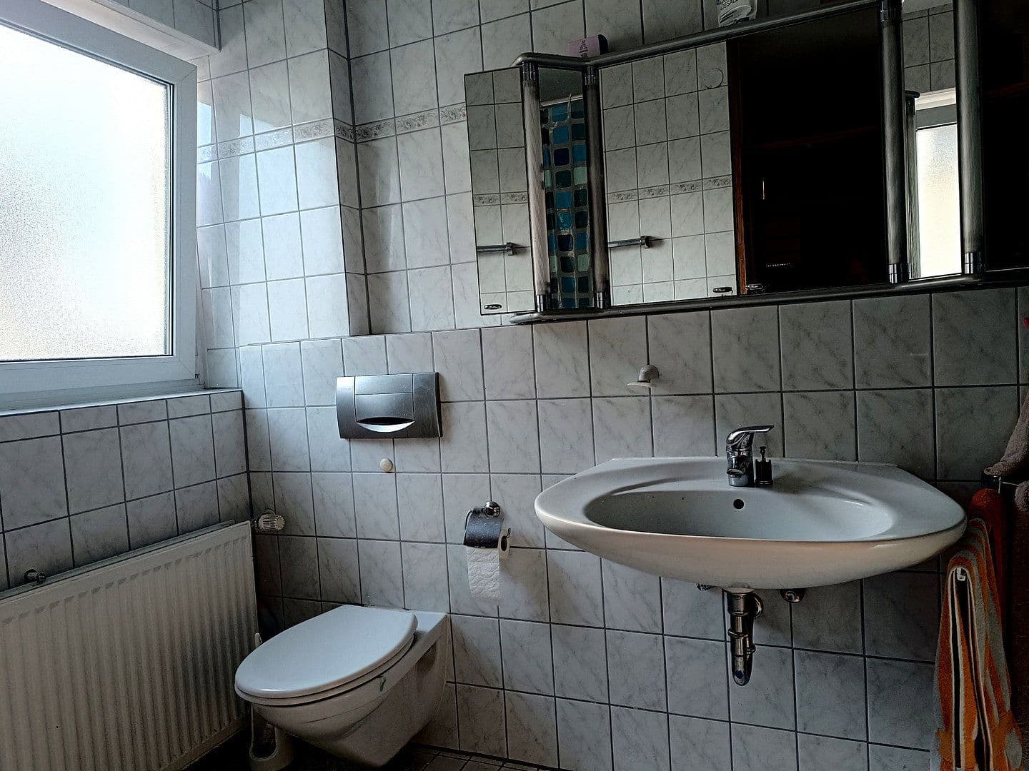 Predaj domu 160 m², pozemek 206 m², Gewerbestraße 98, Gundelfingen, Bádensko-Wurttembersko Predaj domu 160 m², pozemek 206 m², Gewerbestraße 98, Gundelfingen, Bádensko-Wurttembersko