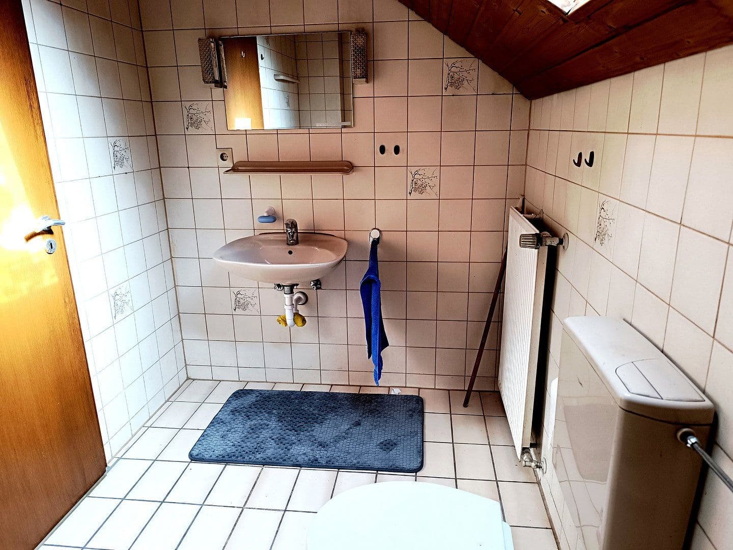 Predaj domu 160 m², pozemek 206 m², Gewerbestraße 98, Gundelfingen, Bádensko-Wurttembersko Predaj domu 160 m², pozemek 206 m², Gewerbestraße 98, Gundelfingen, Bádensko-Wurttembersko
