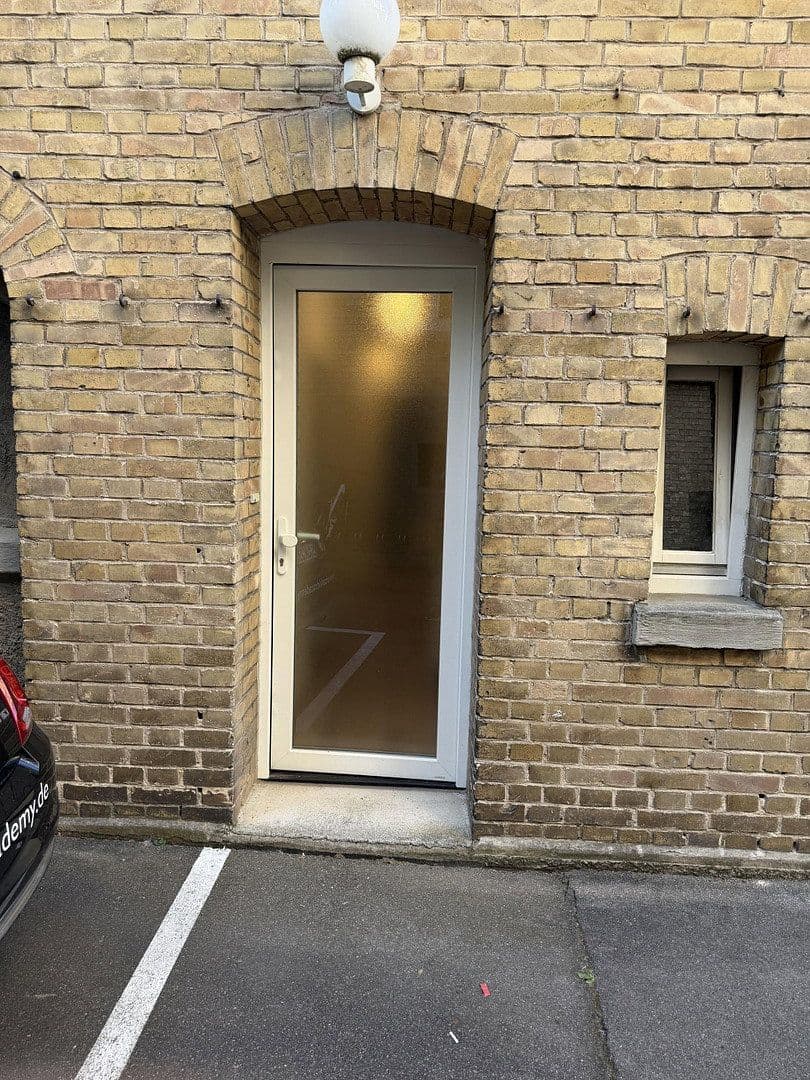 Prenájom bytu 2-izbový 43 m², Paulusstr. 22/1, Stuttgart, Bádensko-Wurttembersko Prenájom bytu 2-izbový 43 m², Paulusstr. 22/1, Stuttgart, Bádensko-Wurttembersko