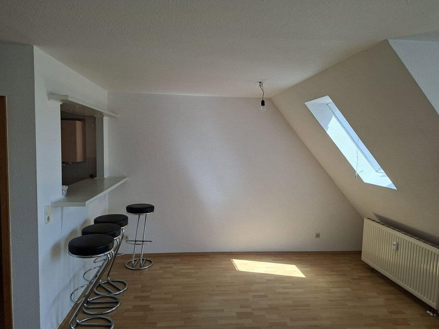 Prenájom bytu 2-izbový 52 m², Enzstr. 8/1, Herrenberg, Bádensko-Wurttembersko Prenájom bytu 2-izbový 52 m², Enzstr. 8/1, Herrenberg, Bádensko-Wurttembersko