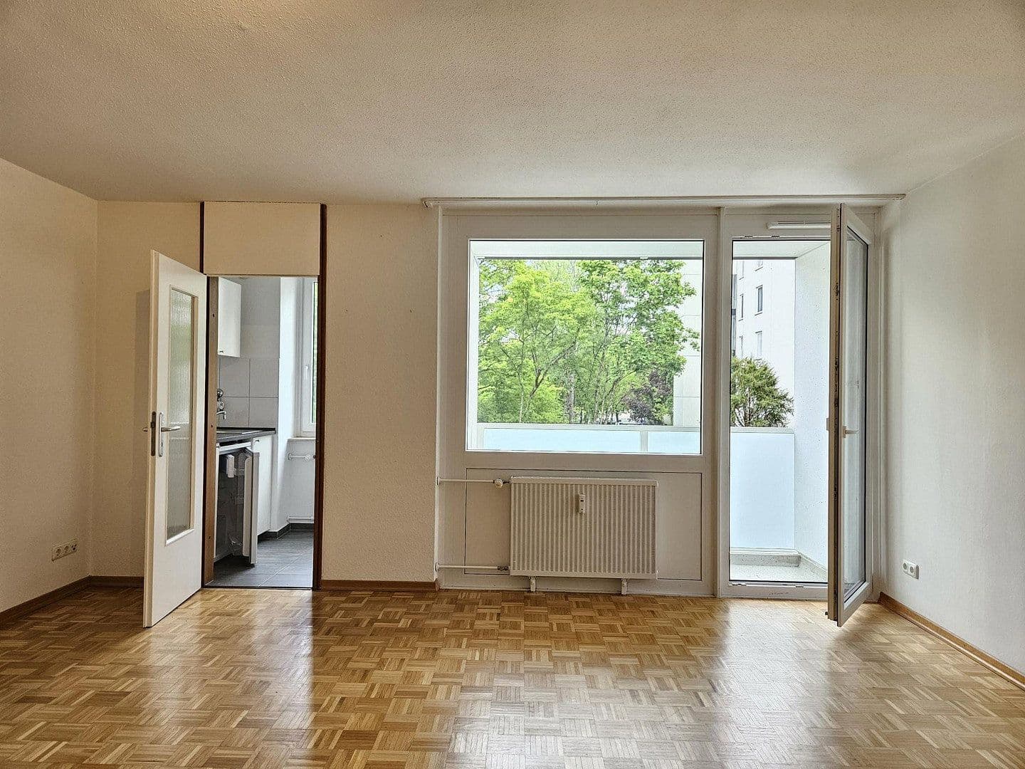 Prenájom bytu 1-izbový 40 m², Heiglhofstraße 86, München, Bavorsko Prenájom bytu 1-izbový 40 m², Heiglhofstraße 86, München, Bavorsko