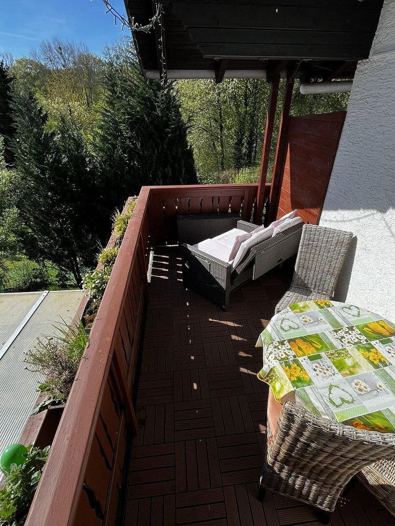 Prenájom domu 190 m², pozemek 900 m², Am Sonnenberg 1, Brombachtal, Hesensko Prenájom domu 190 m², pozemek 900 m², Am Sonnenberg 1, Brombachtal, Hesensko