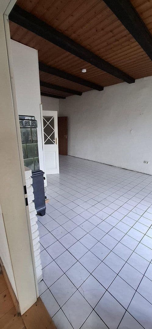 Prenájom bytu 6-izbový 180 m², Hinter der Kirche 13, Siebenbäumen, Šlezvicko-Holštajnsko Prenájom bytu 6-izbový 180 m², Hinter der Kirche 13, Siebenbäumen, Šlezvicko-Holštajnsko