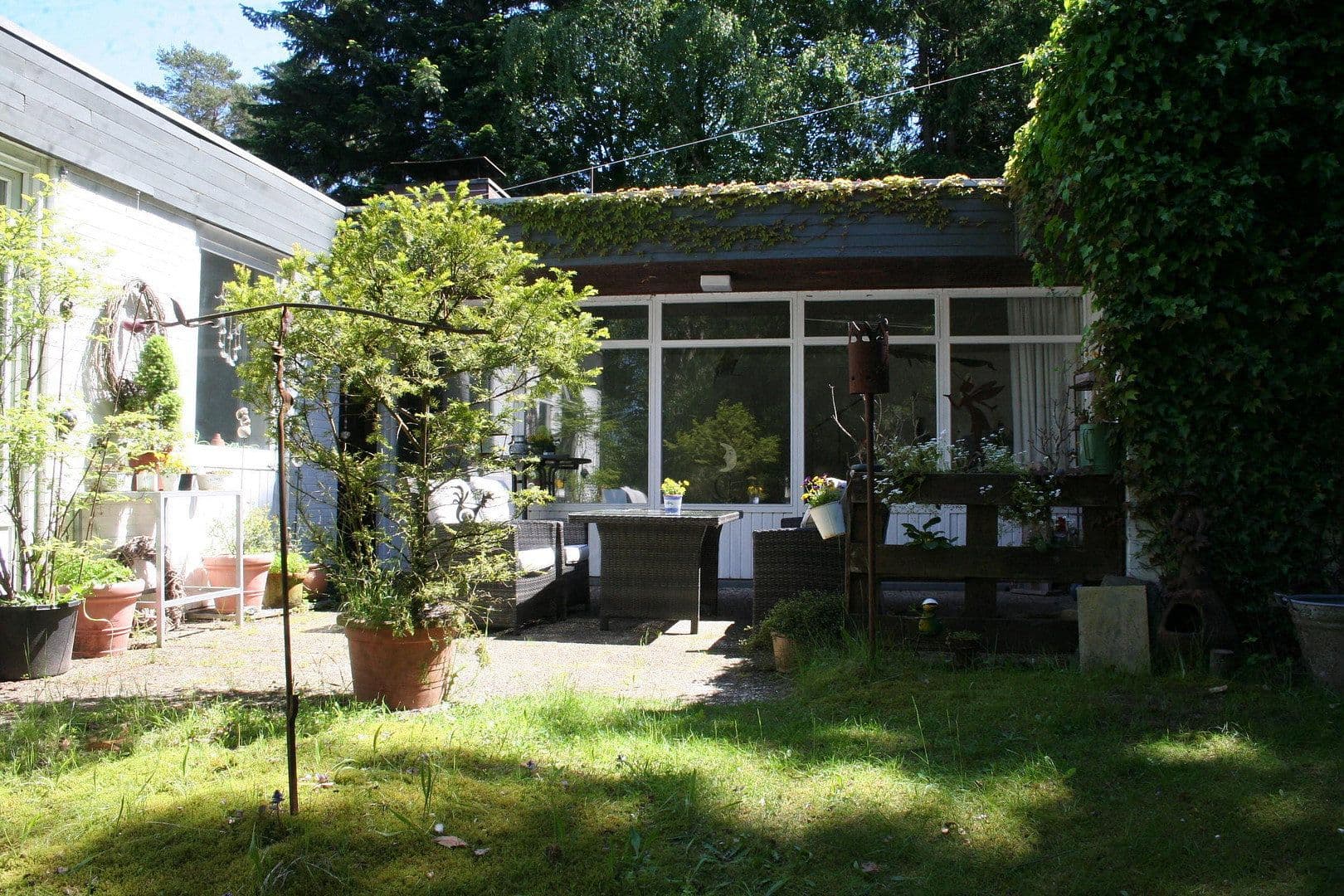Predaj domu 140 m², pozemek 2.000 m², Seevetal, Dolné Sasko Predaj domu 140 m², pozemek 2.000 m², Seevetal, Dolné Sasko
