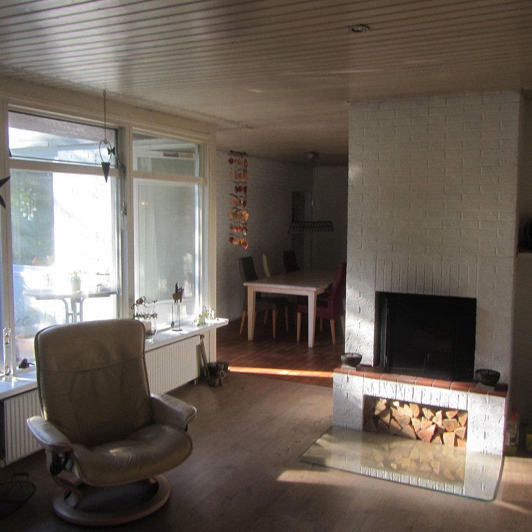 Predaj domu 140 m², pozemek 2.000 m², Seevetal, Dolné Sasko Predaj domu 140 m², pozemek 2.000 m², Seevetal, Dolné Sasko
