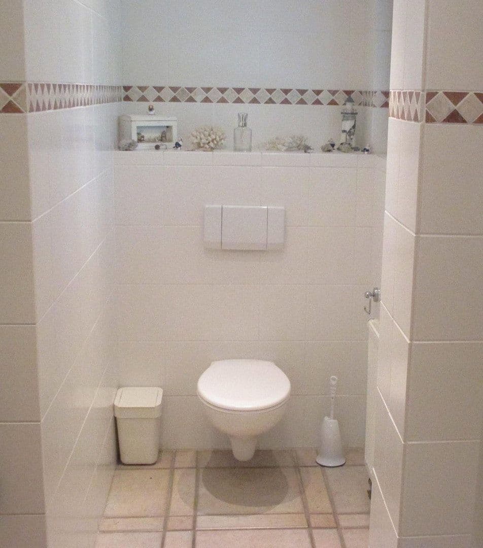 Predaj domu 140 m², pozemek 2.000 m², Seevetal, Dolné Sasko Predaj domu 140 m², pozemek 2.000 m², Seevetal, Dolné Sasko