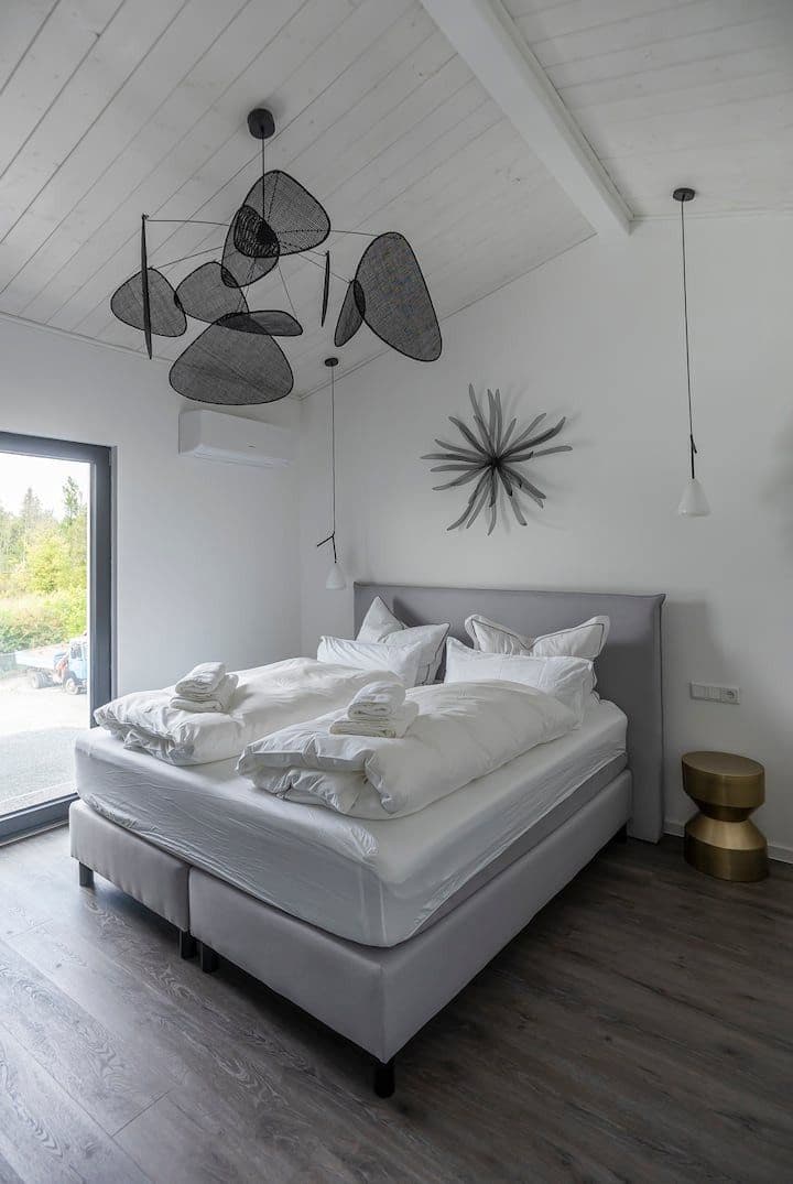Predaj domu 180 m², pozemek 313 m², Hainweg 4/70, Neukieritzsch, Sasko Predaj domu 180 m², pozemek 313 m², Hainweg 4/70, Neukieritzsch, Sasko