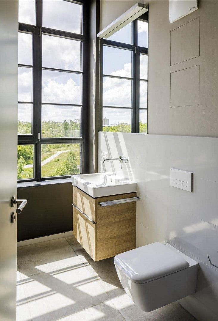 Predaj bytu 4-izbový 132 m², Hafenstraße 1c, Leipzig, Sasko Predaj bytu 4-izbový 132 m², Hafenstraße 1c, Leipzig, Sasko