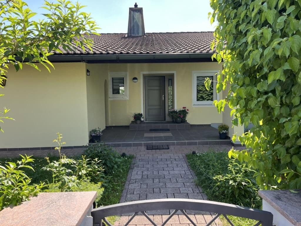 Predaj domu 122 m², pozemek 822 m², Mühldorf am Inn, Bavorsko Predaj domu 122 m², pozemek 822 m², Mühldorf am Inn, Bavorsko