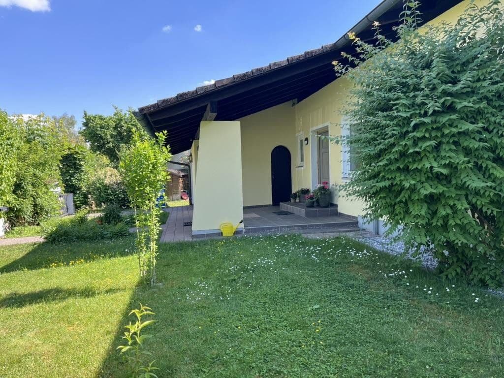 Predaj domu 122 m², pozemek 822 m², Mühldorf am Inn, Bavorsko Predaj domu 122 m², pozemek 822 m², Mühldorf am Inn, Bavorsko