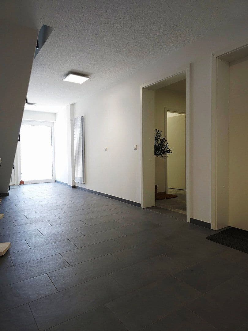 Predaj bytu 3-izbový 86 m², Klein Rönnau, Šlezvicko-Holštajnsko Predaj bytu 3-izbový 86 m², Klein Rönnau, Šlezvicko-Holštajnsko
