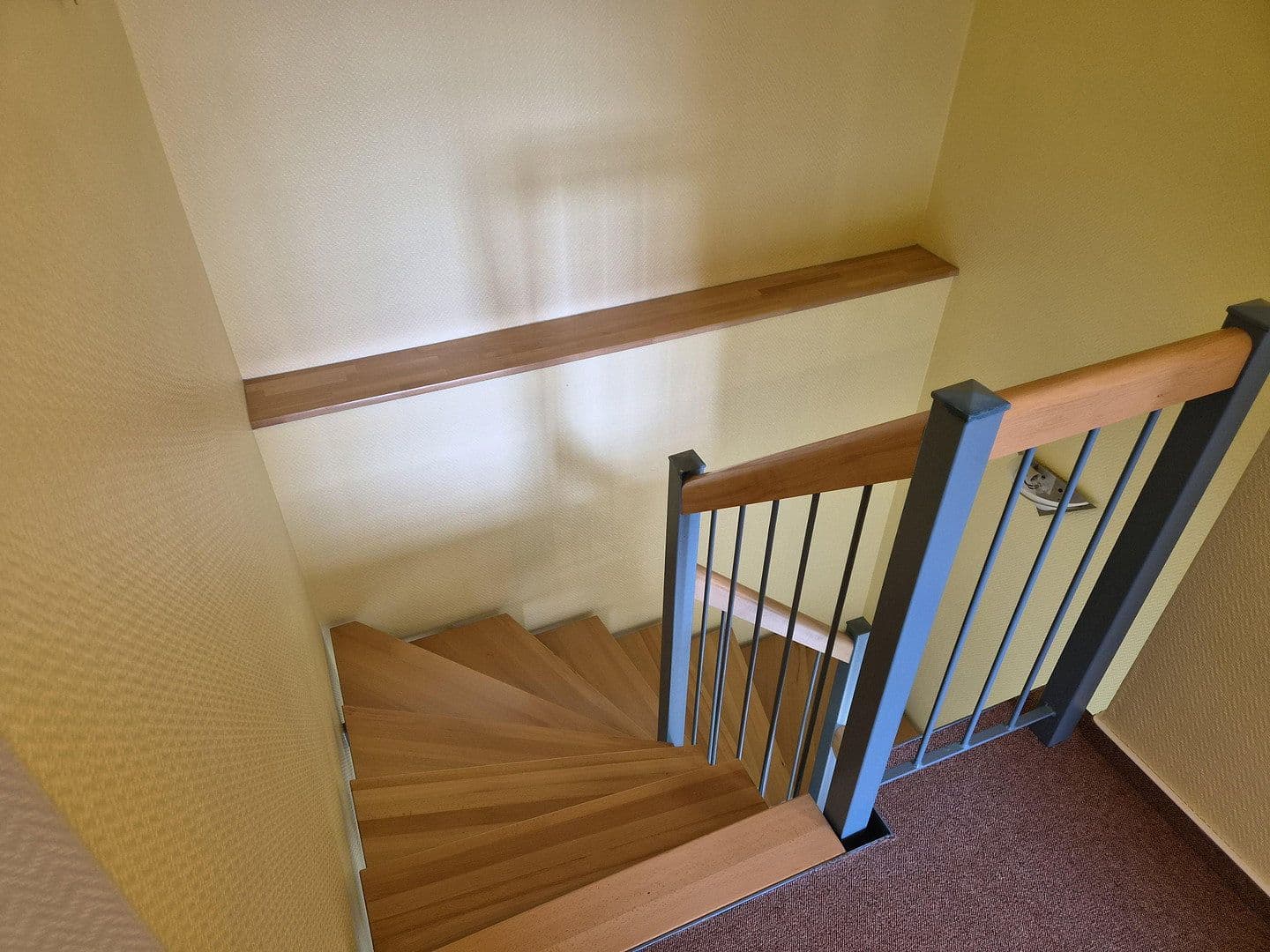 Prenájom domu 106 m², pozemek 392 m², Raboisenstraße 14b, Elmshorn, Šlezvicko-Holštajnsko Prenájom domu 106 m², pozemek 392 m², Raboisenstraße 14b, Elmshorn, Šlezvicko-Holštajnsko