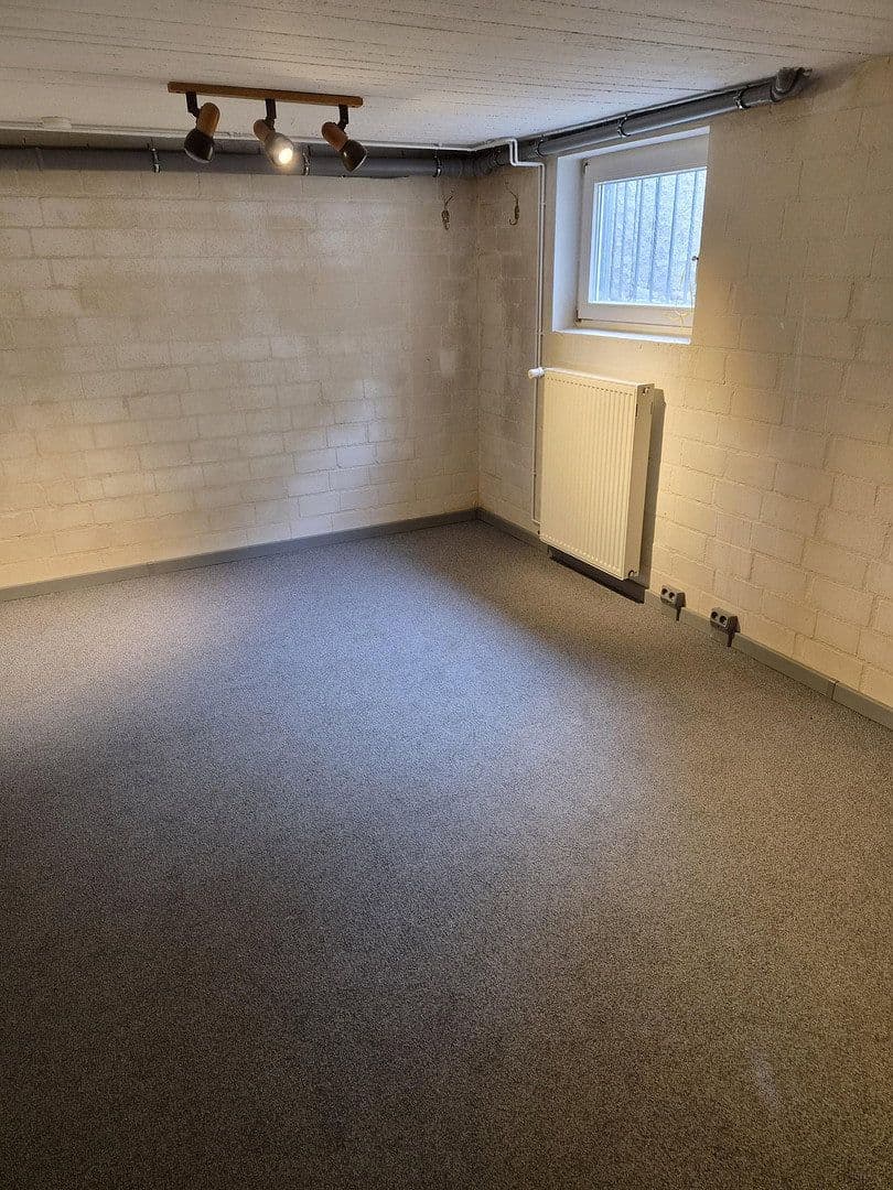 Prenájom domu 106 m², pozemek 392 m², Raboisenstraße 14b, Elmshorn, Šlezvicko-Holštajnsko Prenájom domu 106 m², pozemek 392 m², Raboisenstraße 14b, Elmshorn, Šlezvicko-Holštajnsko