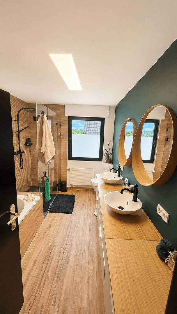 Predaj domu 123 m², pozemek 780 m², Nibelungenstraße 15, Taunusstein, Hesensko Predaj domu 123 m², pozemek 780 m², Nibelungenstraße 15, Taunusstein, Hesensko