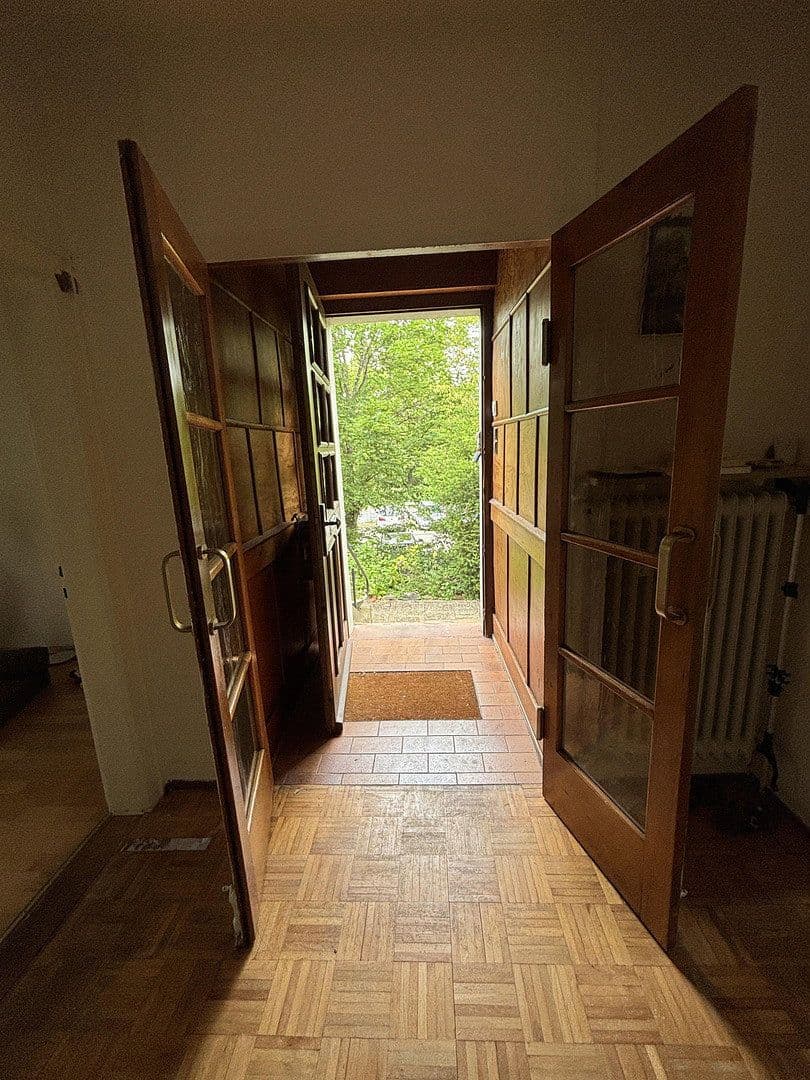 Predaj domu 176 m², pozemek 851 m², Präs.-Wittemann-Str. 13, Buchen (Odenwald), Bádensko-Wurttembersko Predaj domu 176 m², pozemek 851 m², Präs.-Wittemann-Str. 13, Buchen (Odenwald), Bádensko-Wurttembersko