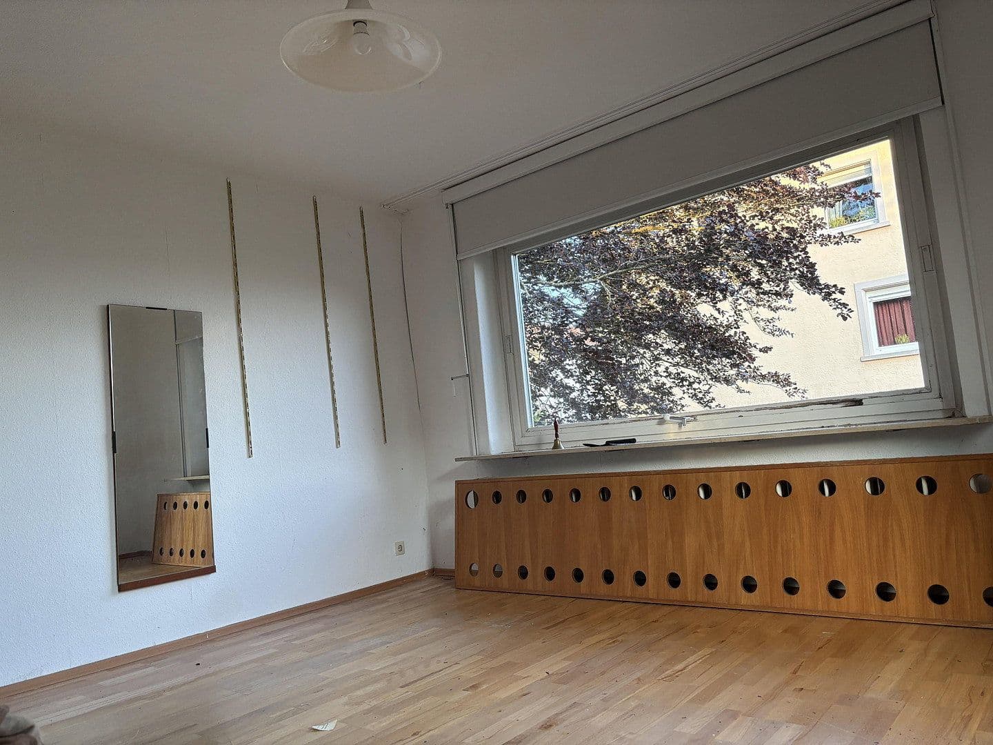 Predaj domu 176 m², pozemek 851 m², Präs.-Wittemann-Str. 13, Buchen (Odenwald), Bádensko-Wurttembersko Predaj domu 176 m², pozemek 851 m², Präs.-Wittemann-Str. 13, Buchen (Odenwald), Bádensko-Wurttembersko